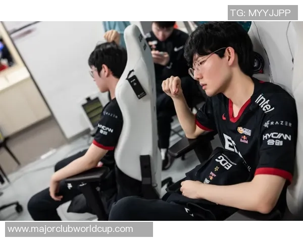 曼塔队与亚国民队激战正酣谁能在这场对决中笑到最后